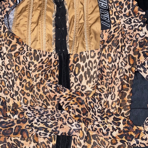 IAMGIA leopard corset top. - Picture 4 of 5